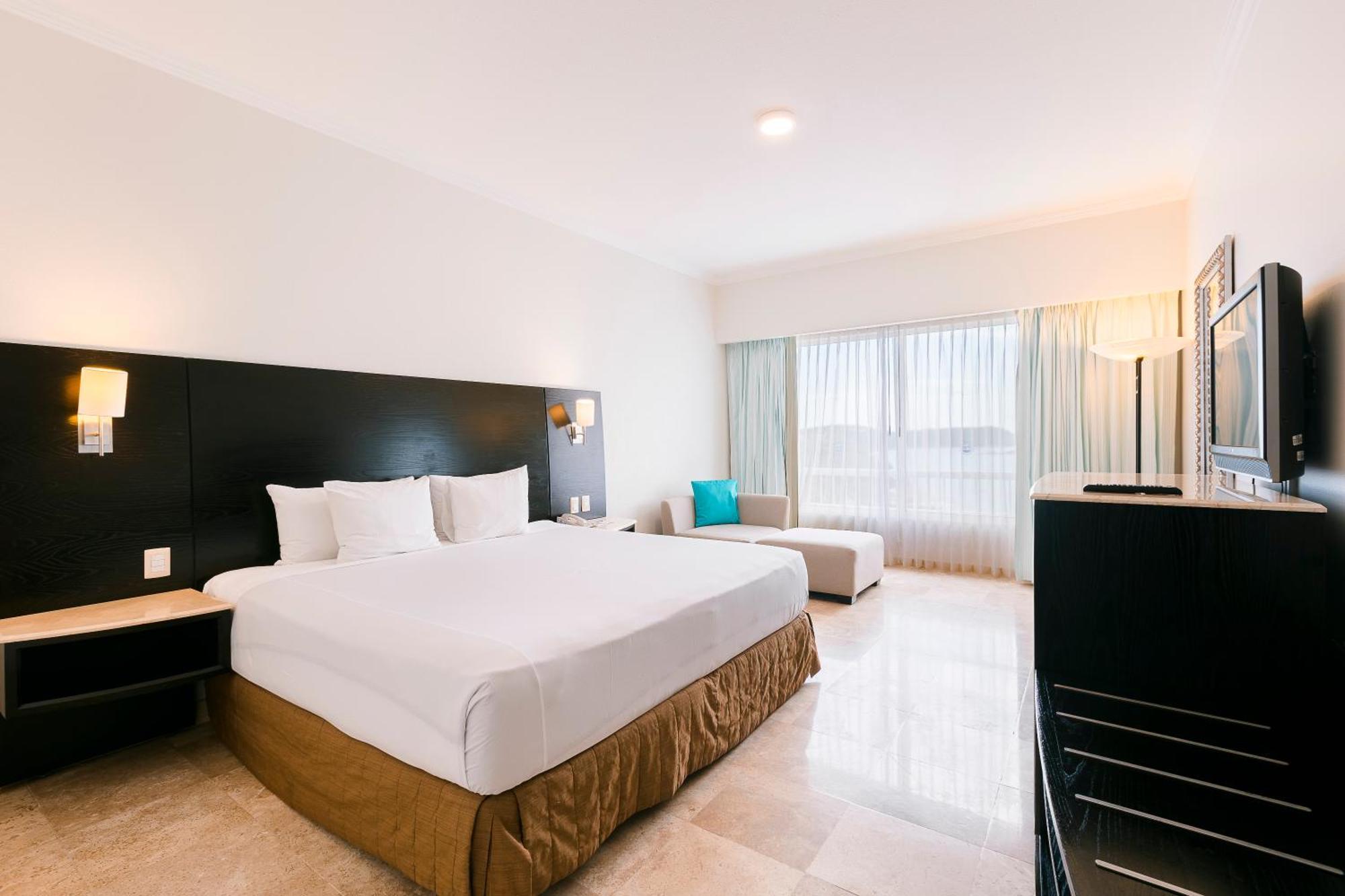 Azul Ixtapa Beach Resort All Inclusive&centro de convenciones Exterior foto